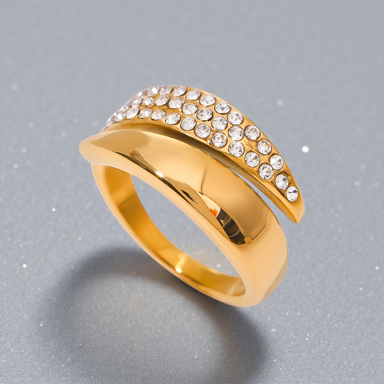 Julie Adjustable Elegance Ring