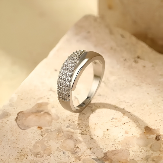 Julie Adjustable Elegance Ring